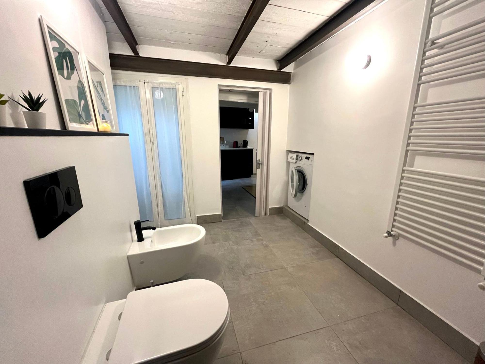 I Giustiniani B&B A Due Passi Dall'Acquario Genua Exteriör bild